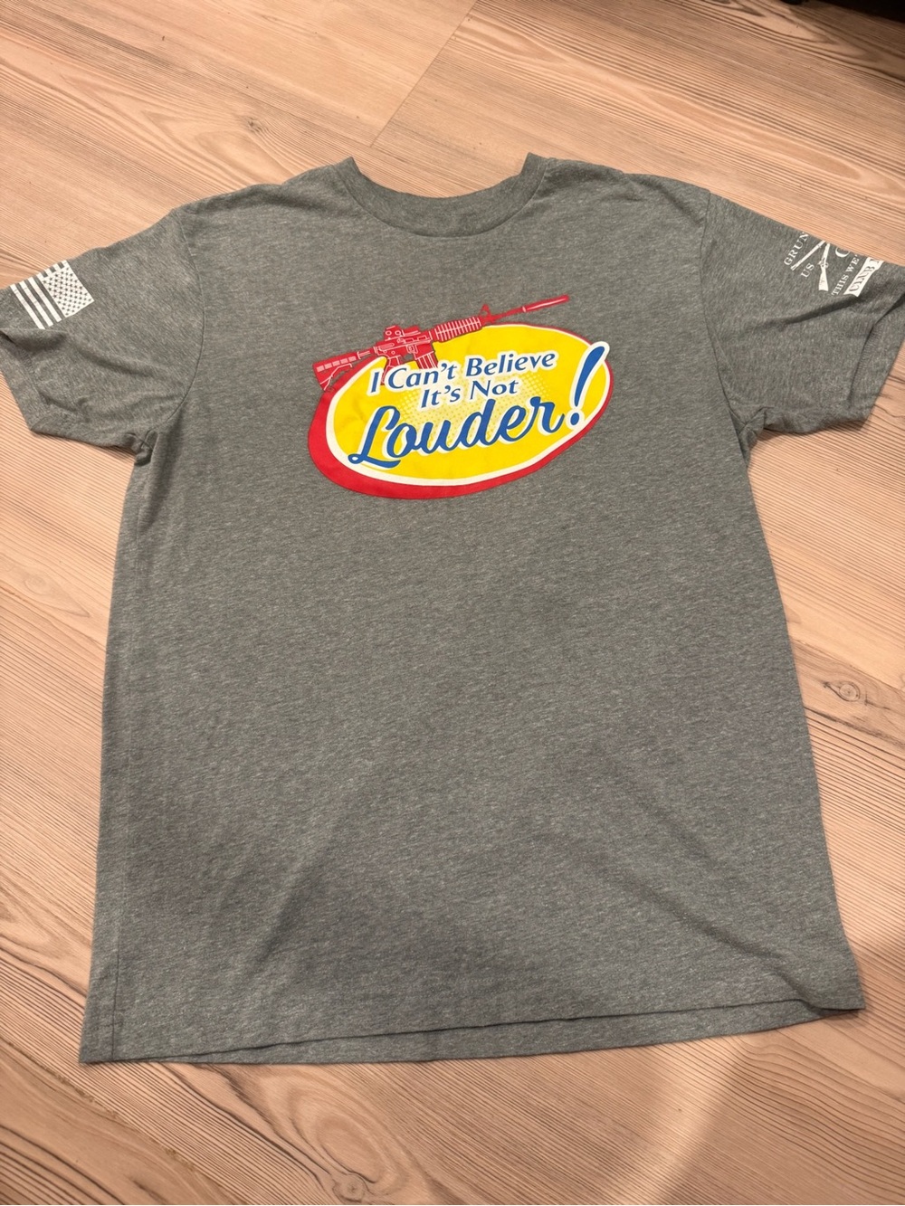Grunt Style Men's Short Sleeve Tee - Gray with Yellow, Red, Blue Graphic